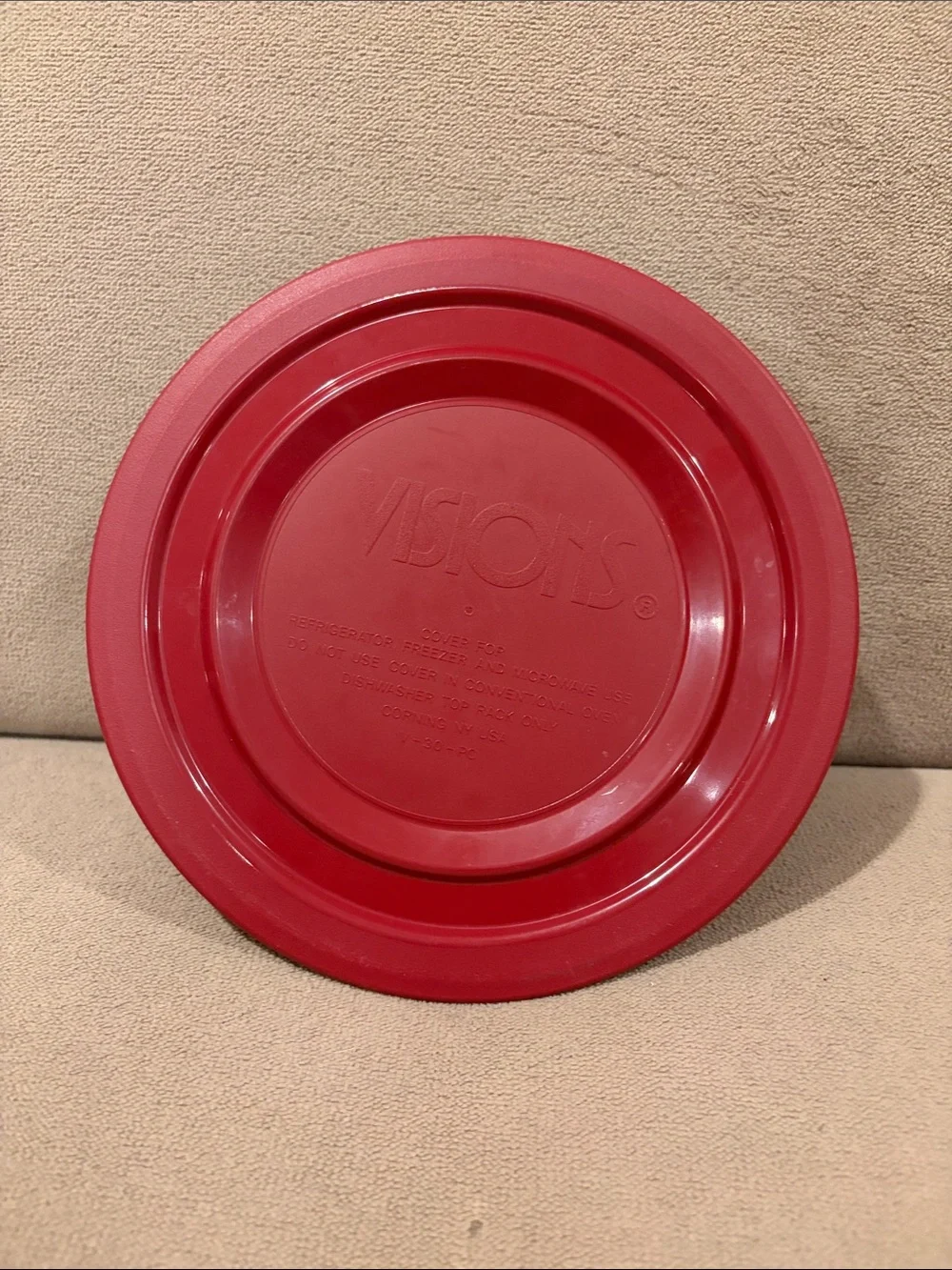 Vintage Corning Visions Cranberry glass model v30-B 24 oz (0.75 L) capacity